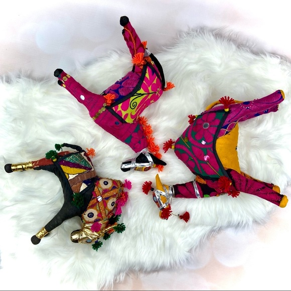 VINTAGE Authentic Handmade Fabric Art Ox Bull Decorative Animal India Global - Picture 3 of 5